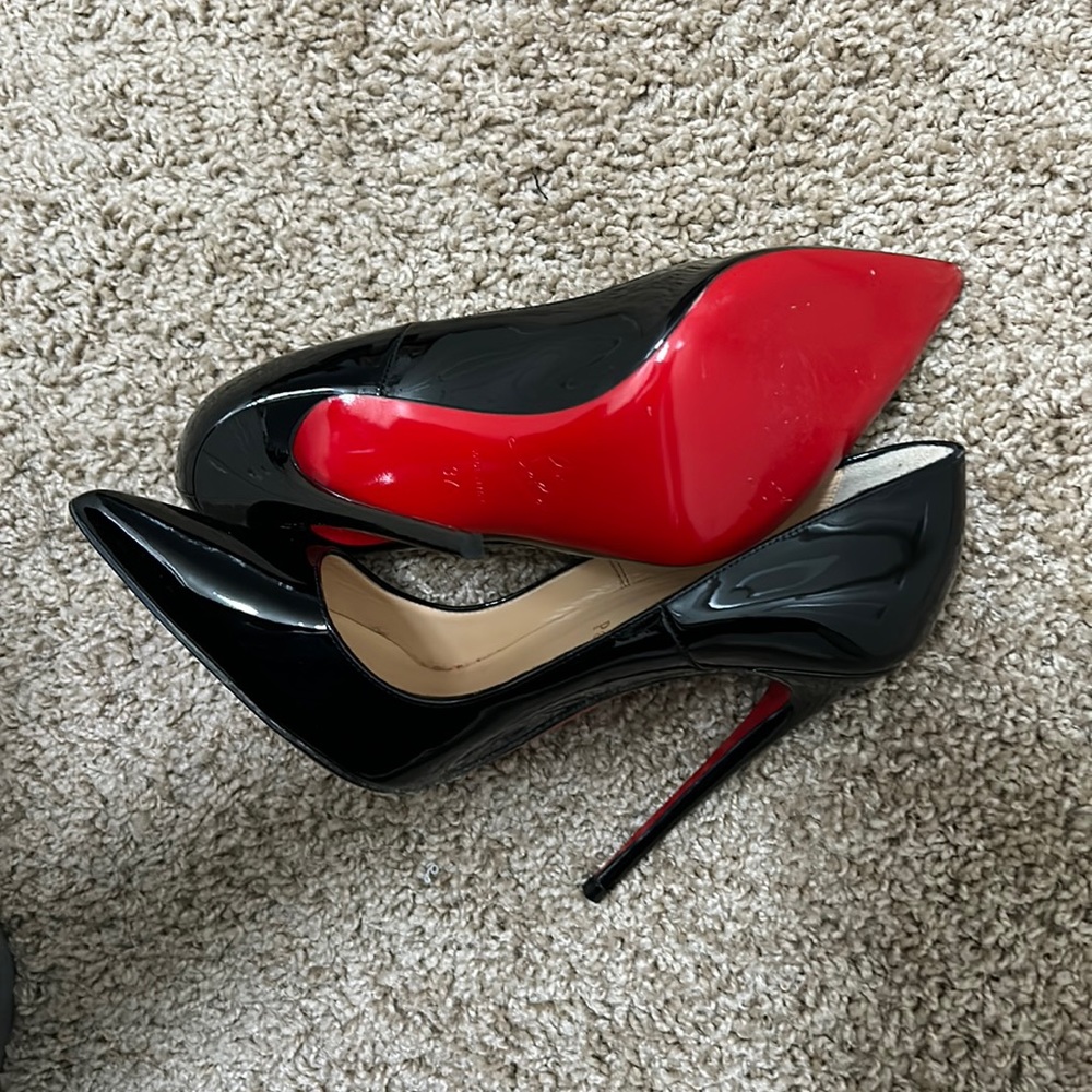 So Kate red bottoms